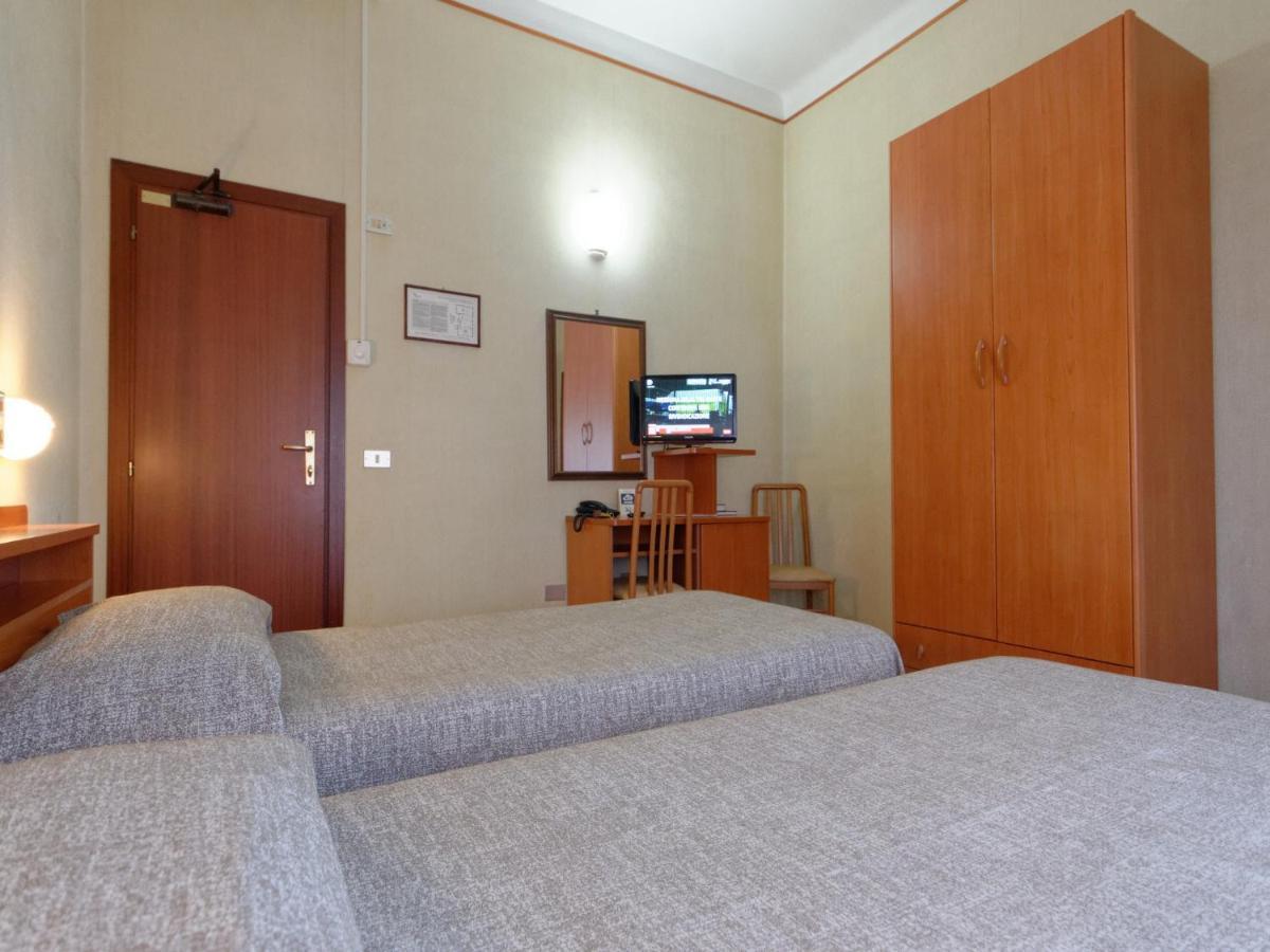 Hotel Rawenna Zewnętrze zdjęcie